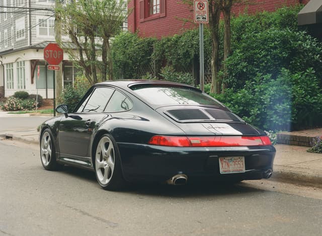 993